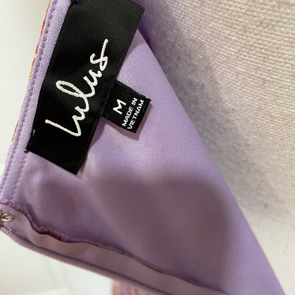 NWT Lulu’s Brynne Red and Lavender Floral Print Dress - Picture 8 of 11